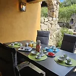 Holiday home Doma Maria Sole Ruju Sole Ruiu