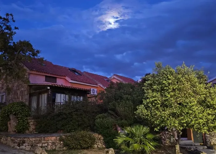 Doma Maria Sole Ruju Holiday home *